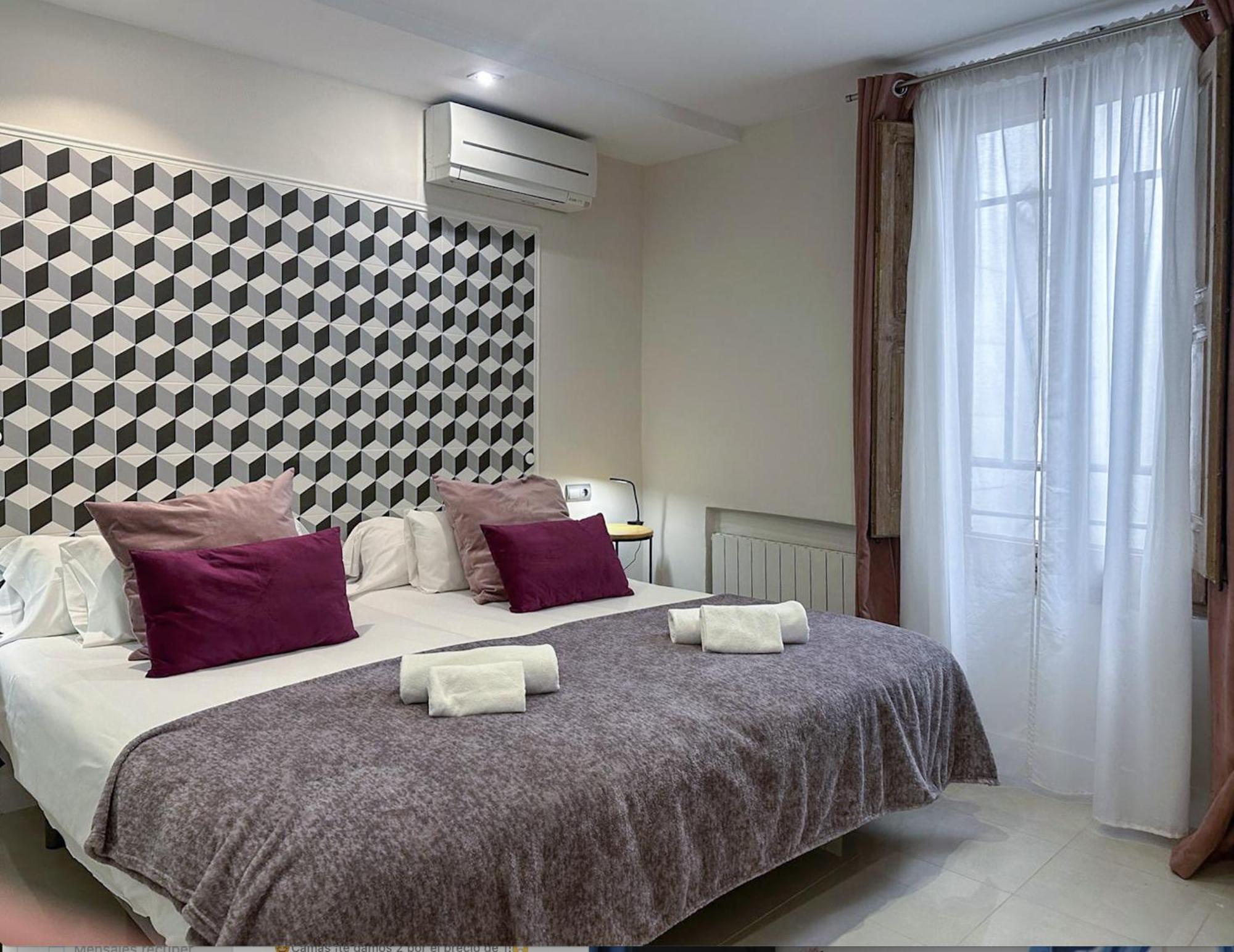 Apartament Colon Bcn 130 Mts 3 Dormitorios Port Vell Barcelona Eksteriør billede